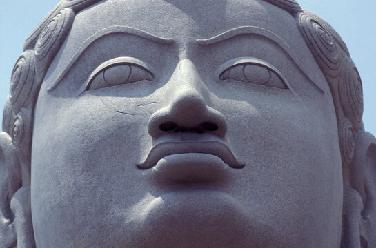 INDIA KARNATAKA GOMATESHWARA BUDDHA
