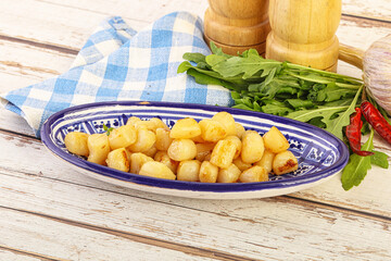 Roasted delicous scallop in the bowl