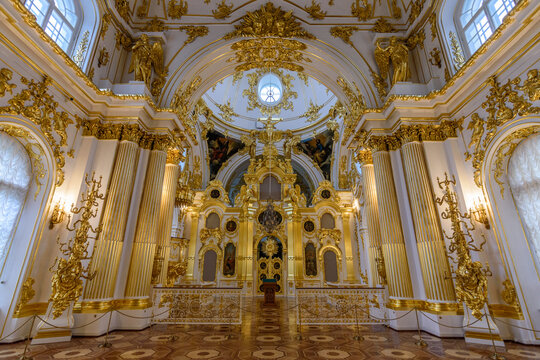 The Grand Church of the Winter Palace, the interior, consecrated in 1763, the screen, altar and dome, gilding and plasterwork decoration.