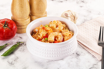 Italian pasta orzo with prawn