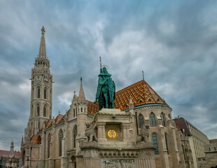 Fototapeta premium Matthias Church (Church of the Assumption) of the Buda Castle, Holy Trinity Square, Budapest, Hungary,