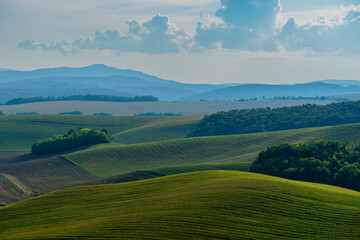Obraz premium landscape with mountains and clouds