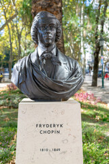 Obraz premium Statue of the composer Frederic Chopin installed on the Avenida da Liberdade in Lisbon-Portugal