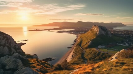 Obraz premium Scenic Sunset Overlooking Coastal City