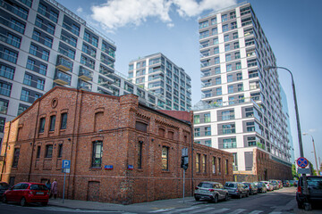 Stare i nowe budynki, Warszawa, Polska © Grzegorz