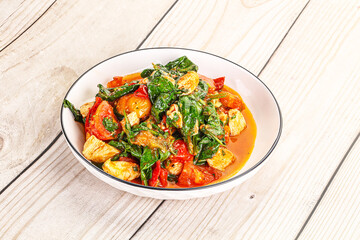 Chicken with tomato and spinach