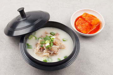   Doganitang is a soup made by boiling beef’s kneecaps.