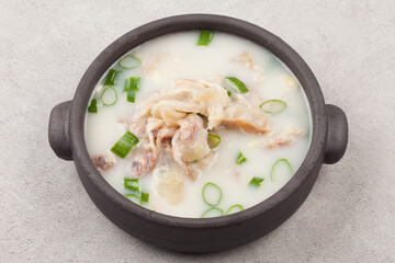   Doganitang is a soup made by boiling beef’s kneecaps.