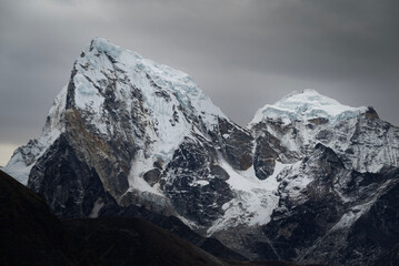 Obraz premium the Arakamtse and Taboche on EBC trekking trip