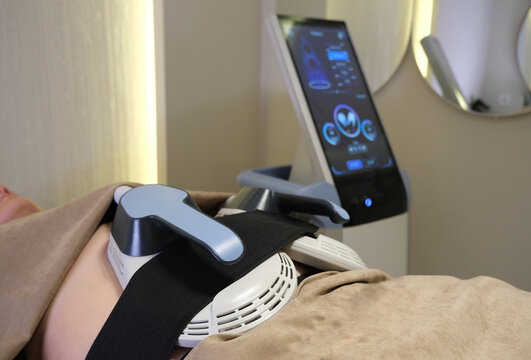 Slimming device with ems treatment