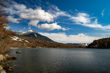 春の女神湖