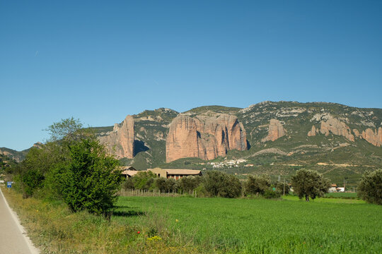 Cliff Mallos de Riglos in Espagna 