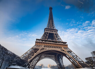 eiffel tower