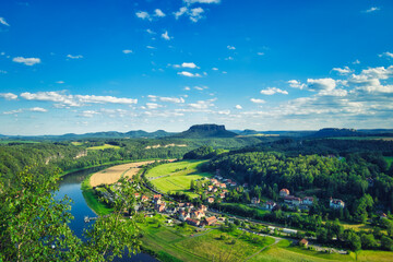 Elbsandsteingebirge - Gebirge - Sächsische Schweiz - Deutschland - Sachsen - Gebirge - Berg -...