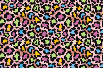 Colorful leopard print seamless pattern. Animal print for fabric, textile, fashion, wallpapper © DesignToonsy