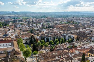 Naklejka premium Panoramic View of Granada from Alhambra Hilltop