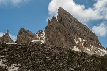 Fototapeta premium Tre Cime Circuit in the Dolomites: Snow and Unpredictable Fog