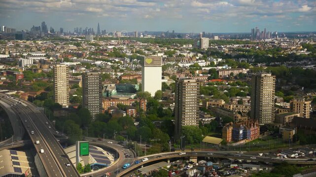 London Skyline in 4k Slow Motion