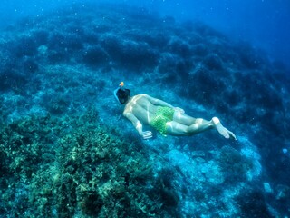 Exploring the sea