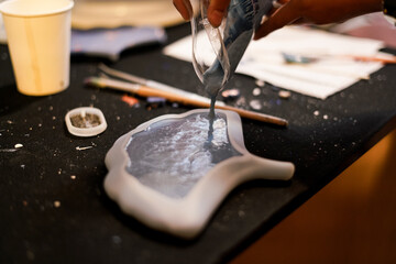 Making plaster casts with polymer plaster. Artistic workshop for kids. 