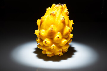 TROPICAL FURUITS - DRAGON FRUIT - PITAYA