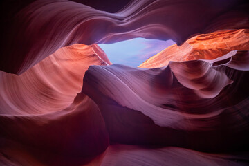 Obraz premium A view of the rock walls of the Lower Antelope Canyon outside Page, Arizona.