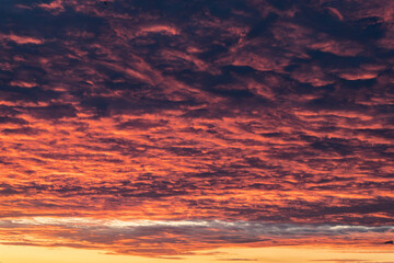 Wolken am Abendhimmel/Morgenhimmel