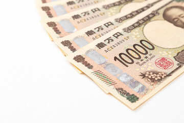 白背景に一万円札