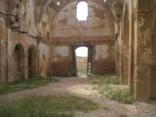 Fototapeta premium Ruins of the Old Town of Belchite, destroyed during the Spanish Civil War