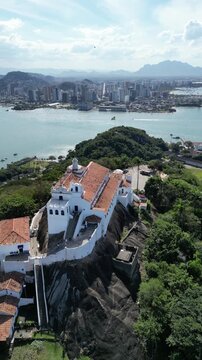 Vit&oacute;ria ES