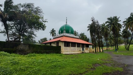 Pirwadi Darga, Pirwadi, Nagaon, Uran, Navi Mumbai, Maharashtra  © sumit