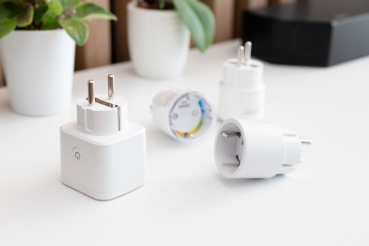 Using Wi-fi smart sockets in a smart home
