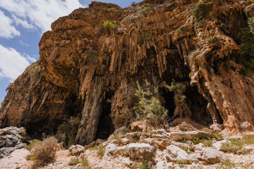 Degub Cave in Socotra Island- a karst cave with beautiful sculptures inside. Totally worth visit place in island.