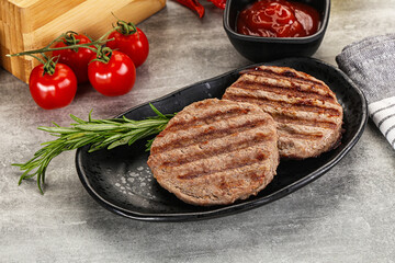 Grilled two beef burger cutlet