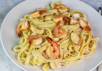shrimp and chicken  fettuccine alfredo
