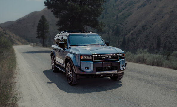 2025 Toyota Land Cruiser