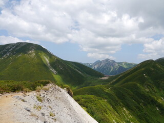 Fototapeta premium 北アルプスの稜線