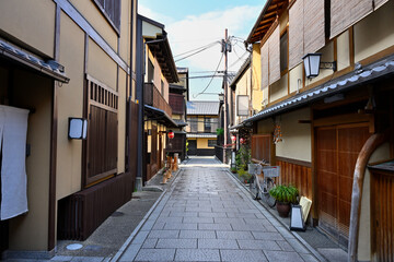 京都の祇園の料亭が集まる路地