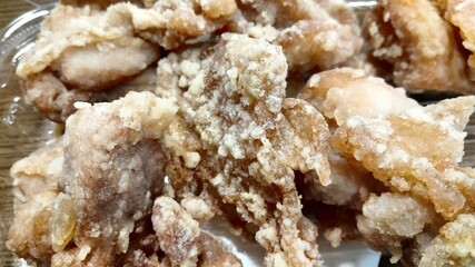 It is a Japanese food that is popular in Japan and liked by Japanese people.