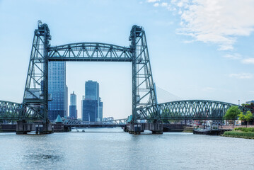 Naklejka premium Old famous and monumental Koningshavenbrug in Rotterdam, The Netherlands.