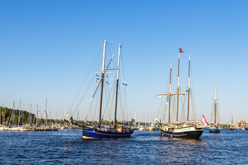 Segelschiffe auf der Warnow während der Hanse Sail in Rostock