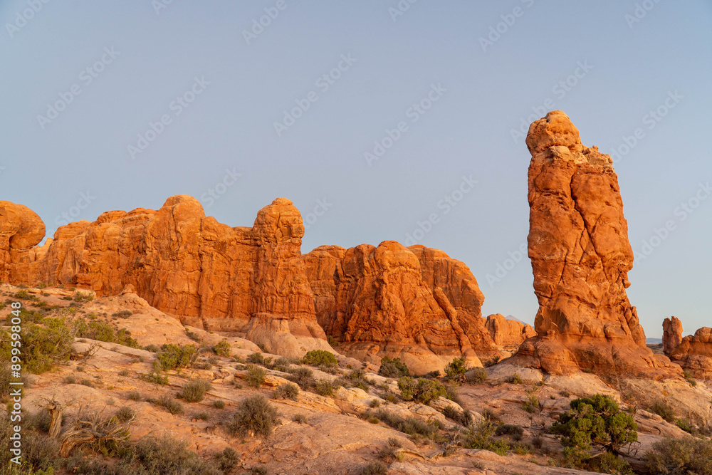 Wall mural arches national park & moab utah fall 2022