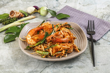 Pad Thai - noodle with prawn