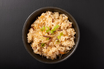 イカとごぼうの炊き込みご飯