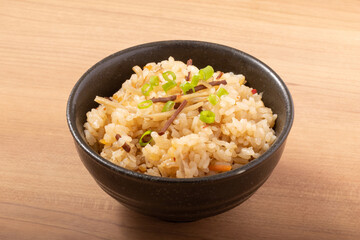 イカとごぼうの炊き込みご飯