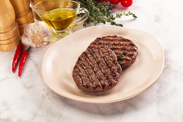 Grilled beef cutlet for burger