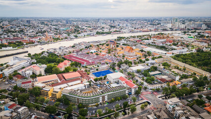 Obraz premium aerial of Bangkok Thailand Grand palace king royal residence in old town drone cityscape at sunset