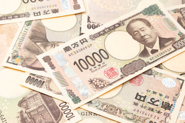 たくさんの一万円札
