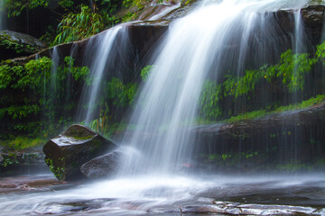 waterfall © Soonthorn