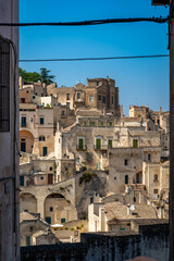 Vista de la antigua ciudad de Matera, Sassi di Matera en Basílicata, sur de Italia. cueva gruta en Sassi di Matera